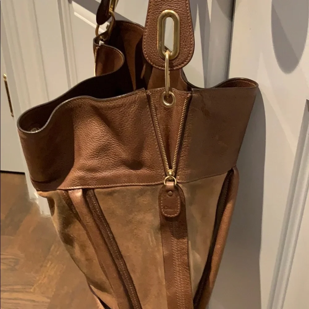 Chloé Brown Leather Shoulder Bag - Picture 3 of 12